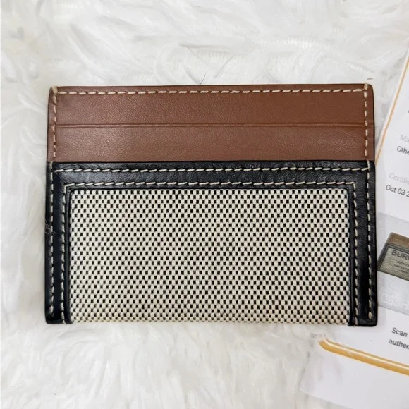 New UNISEX Burberry Horseferry Card Holder - Picture 3 of 10